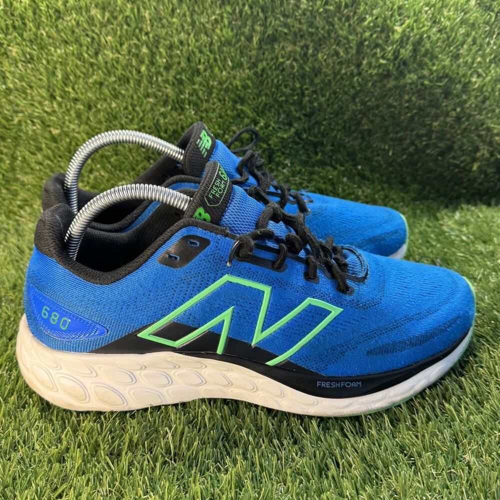 New Balance Fresh Foam 680v7 Shoes Mens Size 9 Blue Running Sneakers M680LB8